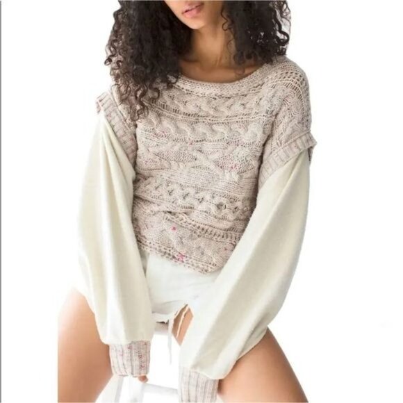 Free People Sweater Medium Cable Knit Fleece Layer Gray Scoop Neck